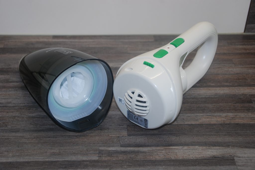 Philips MiniVac Handstaubsauger auseinander