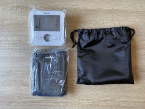 Beurer BM 27 Blutdruckmessgerät ausgepackt 2