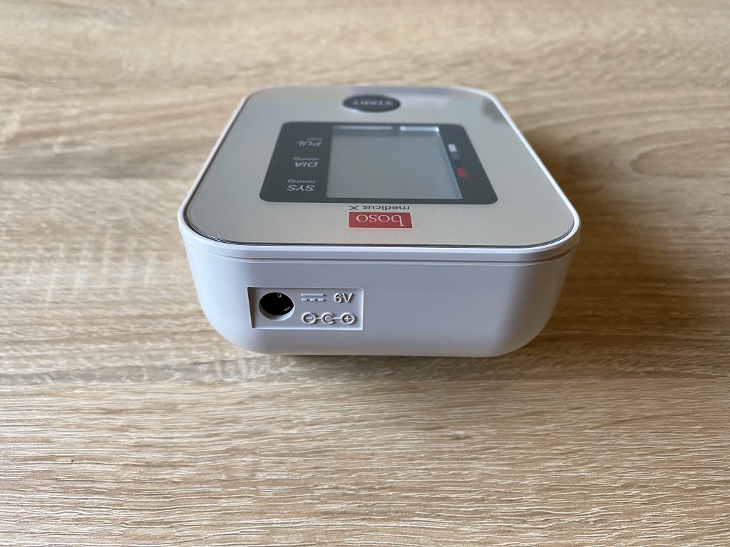 Boso medicus X Blutdruckmessgerät Seitenansicht 2