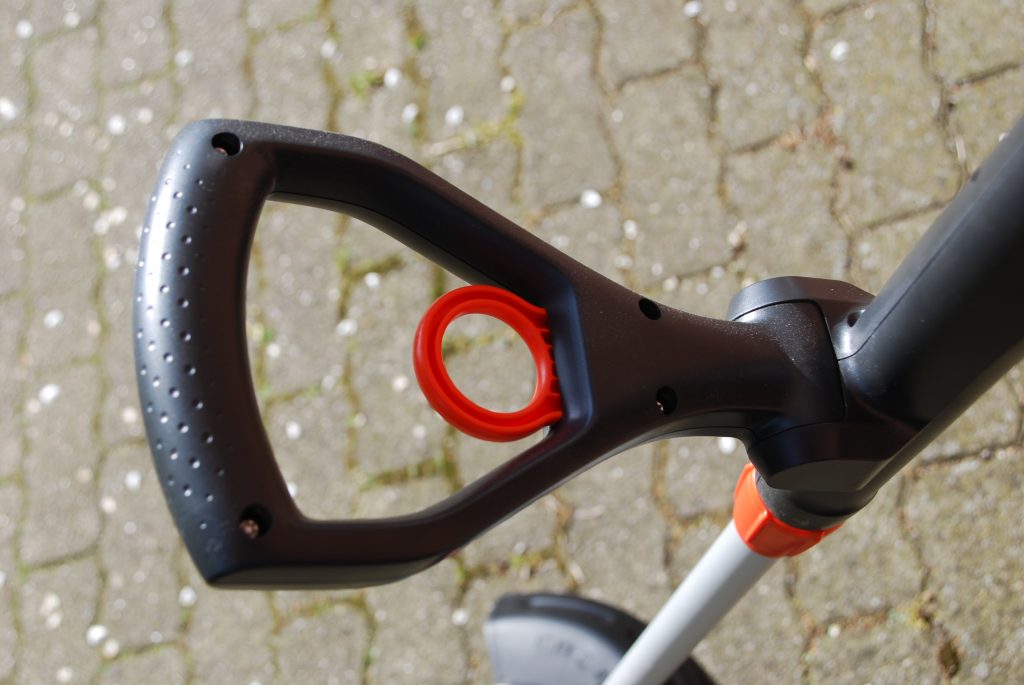 Gardena ComfortCut 23-18 Akku-Rasentrimmer verstellbarer Griff