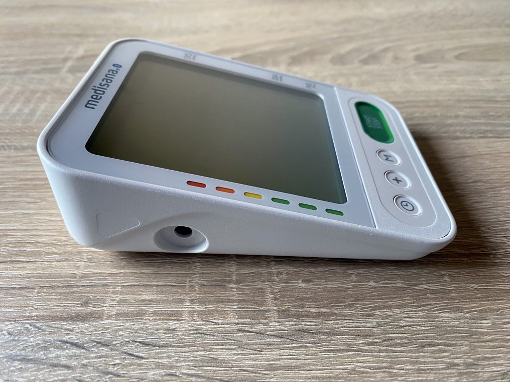 Medisana BU 584 Connect Blutdruckmessgerät Seitenansicht