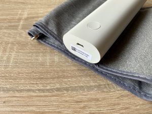 Withings BPM Connect Blutdruckmessgerät Seitenansicht