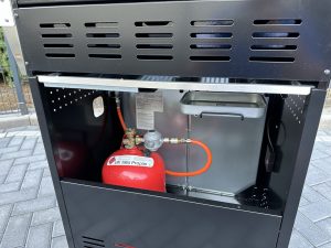 Grillfürst G310E Gasgrill Fettaufangschale hinten