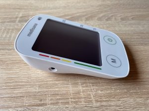 Medisana BU 535 Blutdruckmessgerät Seitenansicht
