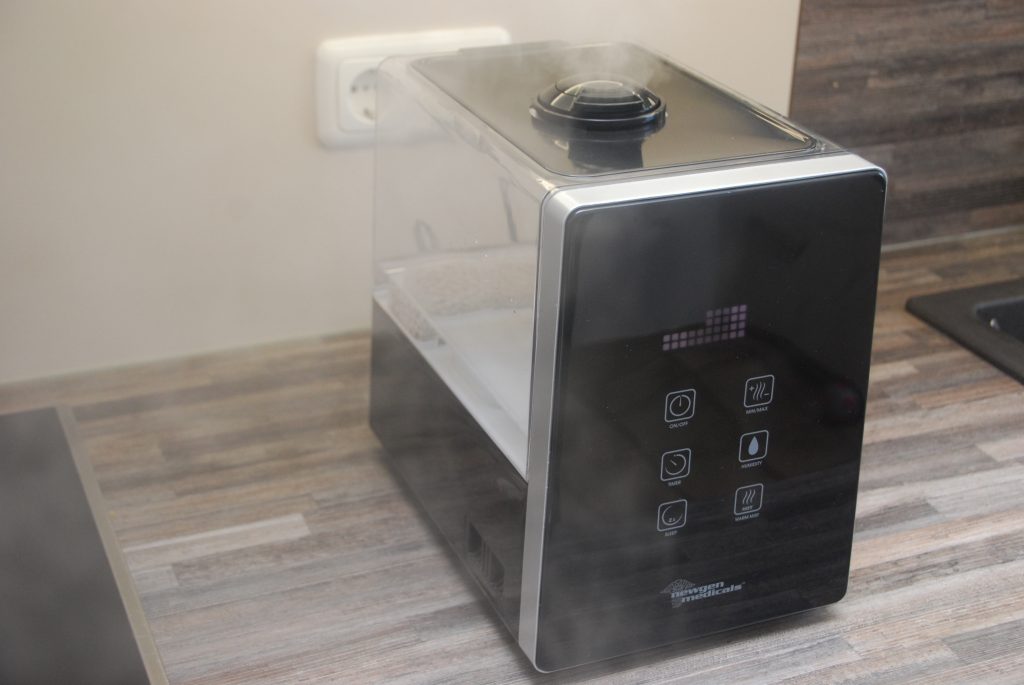 Newgen Medicals BF-610 Luftbefeuchter in Aktion
