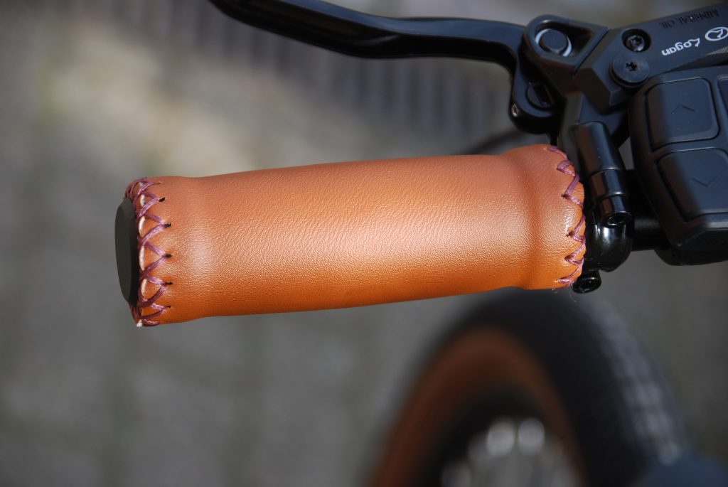 Sachsenrad E-SUV CityBike C5 Centro E-Bike Griff