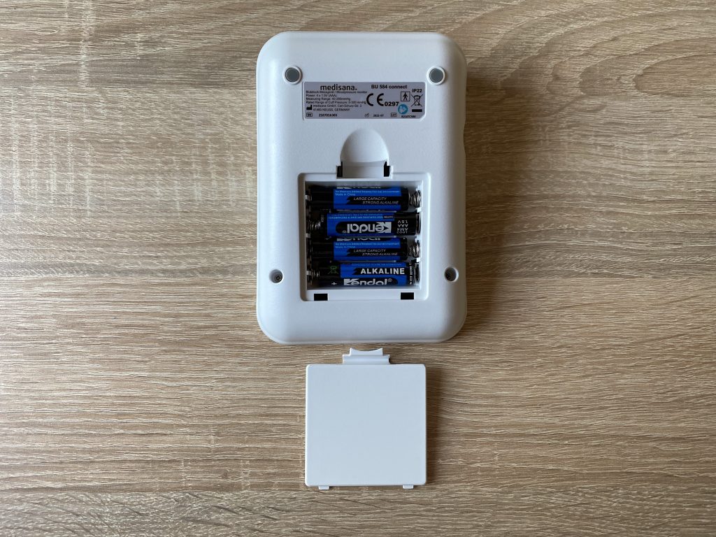 Medisana BU 584 Connect Blutdruckmessgerät Batterien