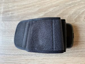 Omron RS7 Intelli IT Blutdruckmessgerät Rückseite