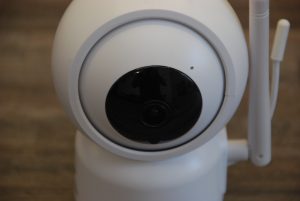 08 Truelife Nannycam R3 Babyphone Linse