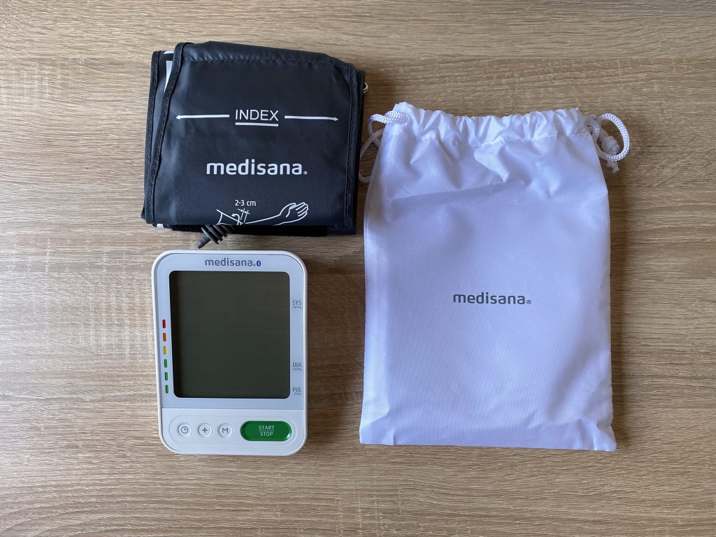Medisana BU 584 Connect Blutdruckmessgerät ausgepackt 3