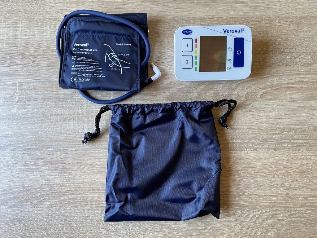Veroval Compact Blutdruckmessgerät ausgepackt 3