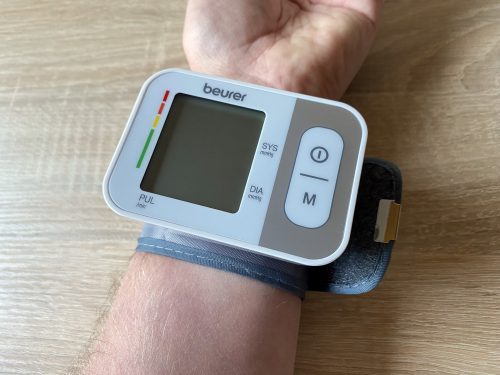 Beurer BC 28 Blutdruckmessgerät am Handgelenk