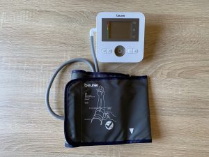 Beurer BM 27 Blutdruckmessgerät mit Manschette