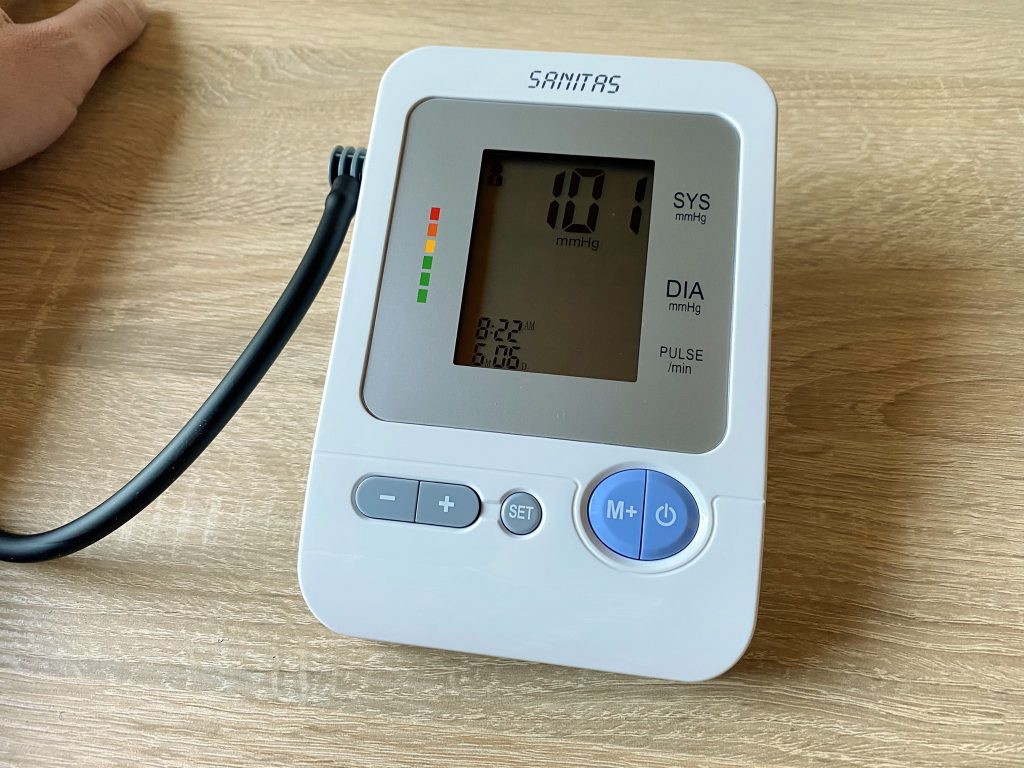 Sanitas SBM 21 Blutdruckmessgerät Messung