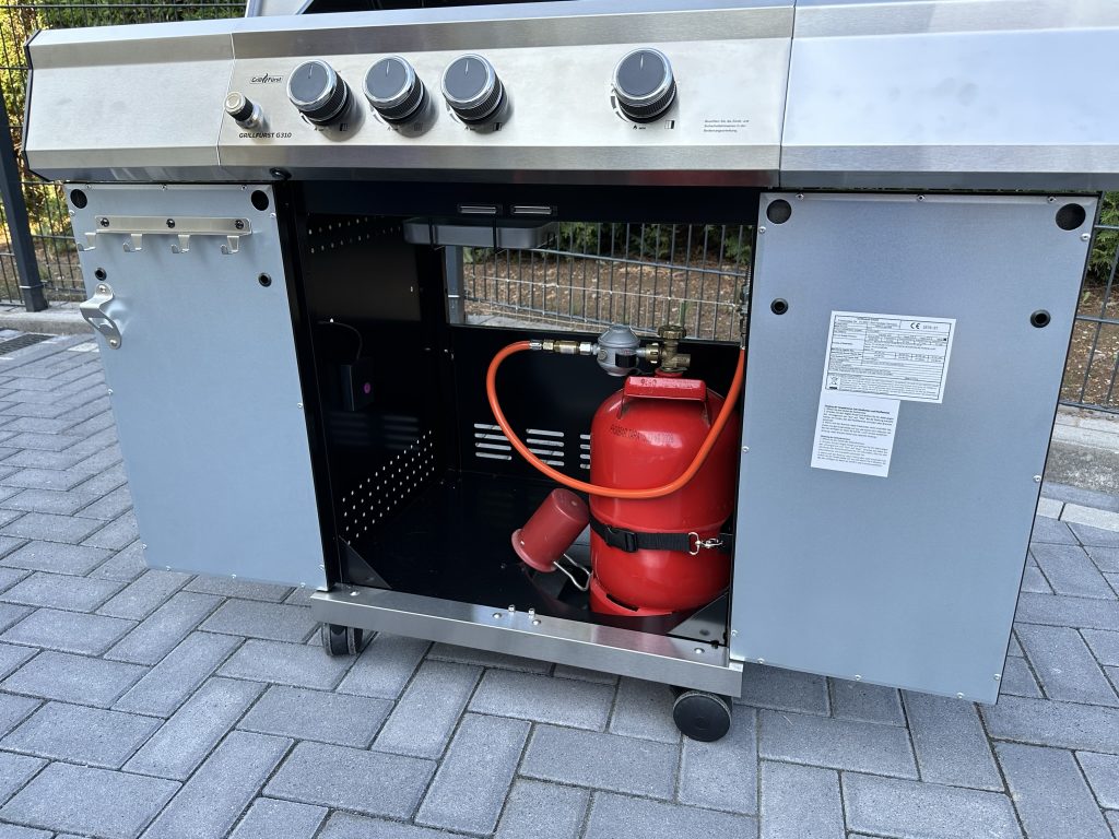 Grillfürst G310E Gasgrill Türen offen