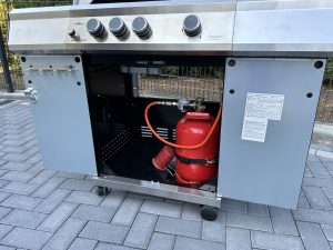 Grillfürst G310E Gasgrill Türen offen