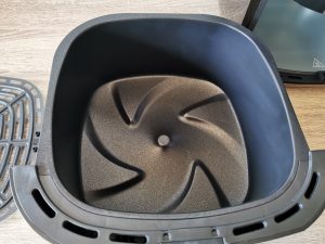 Amazon Basics Heißluftfritteuse Garkorb