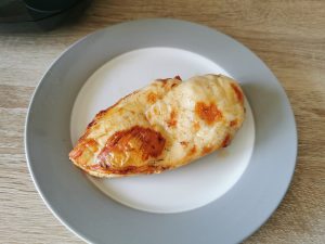 Amazon Basics Heißluftfritteuse Hähnchen Detail