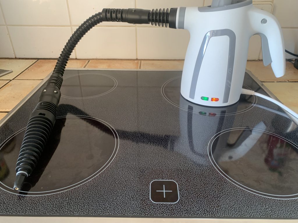 BEMKUUFGLI Handdampfreiniger Kochfeld-Test nachher