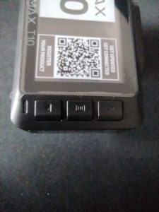 Bedienfeld der LAMAX T10 Dashcam