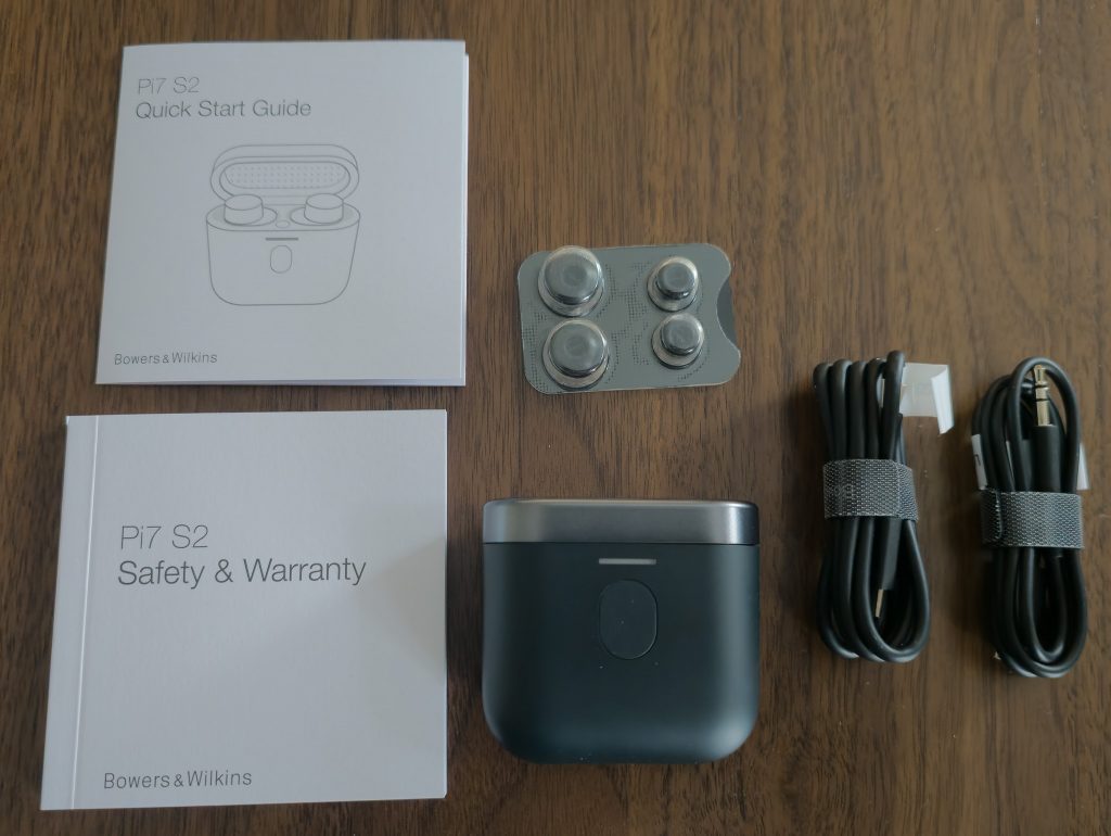 Bowers & Wilkins Pi7 S2 In-Ear-Bluetooth-Kopfhörer Lieferumfang