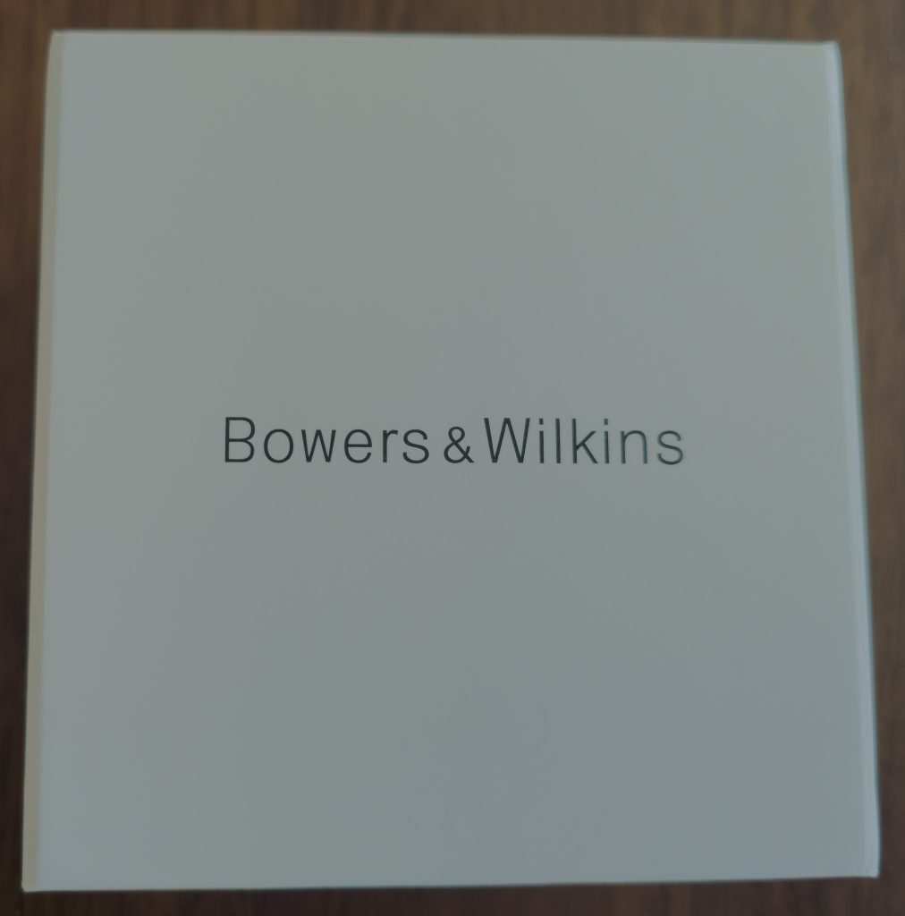 Bowers & Wilkins Pi7 S2 In-Ear-Bluetooth-Kopfhörer Verpackung