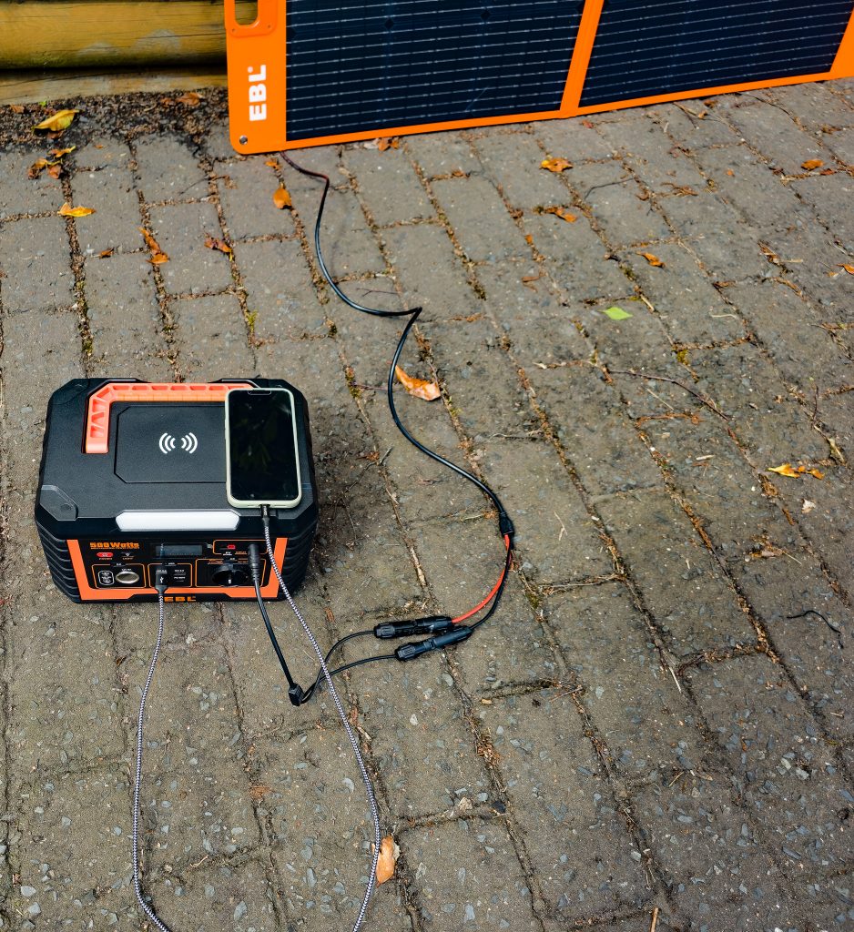 EBL Voyager 500 Powerstation Aufladen Solarenergie