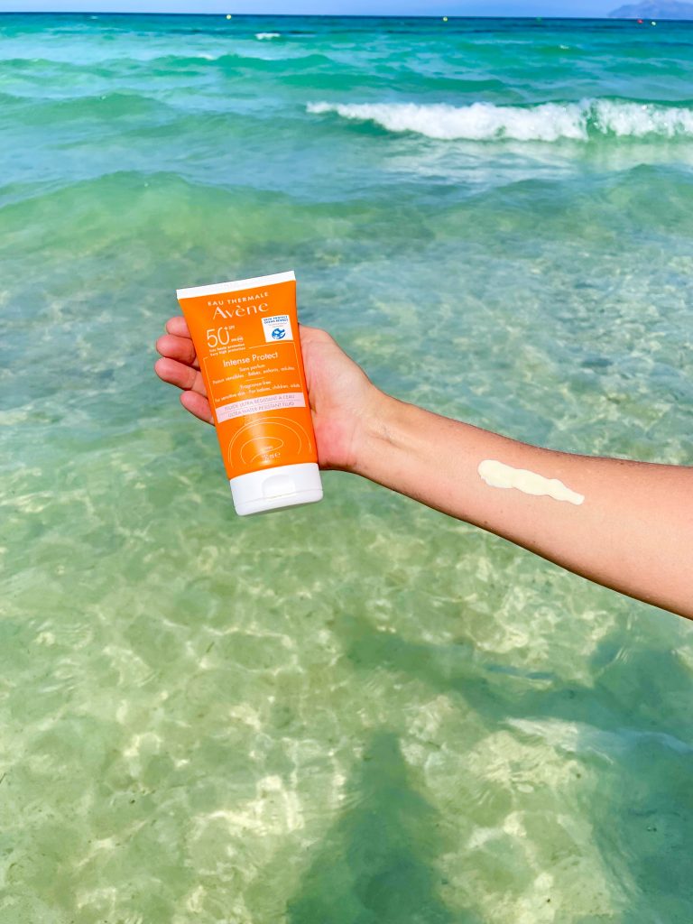 Eau Thermale Avène Intense Protect Sonnencreme Konsistenz