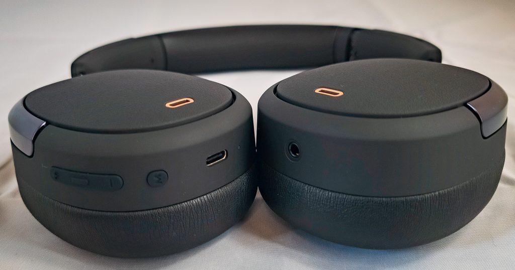 Edifier WH950NB Over-Ear-Kopfhörer von vorne