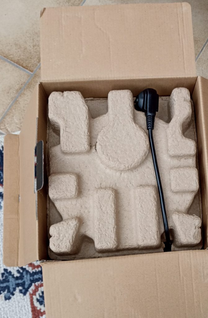 Krups KM305D ProAroma Kaffeemaschine Verpackung geöffnet