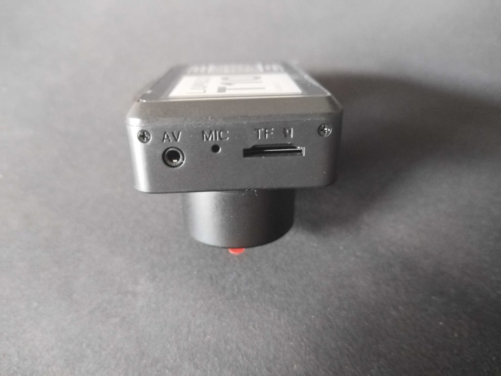 LAMAX T10 Dashcam von der Seite