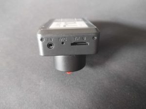 LAMAX T10 Dashcam von der Seite