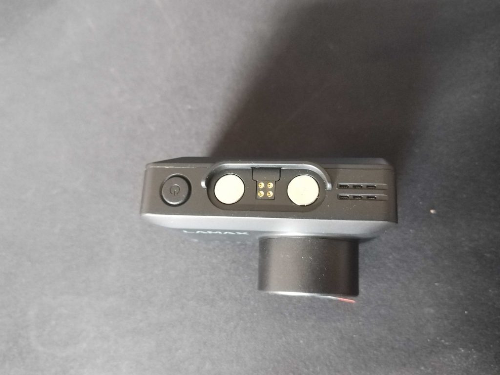 LAMAX T10 Dashcam von unten