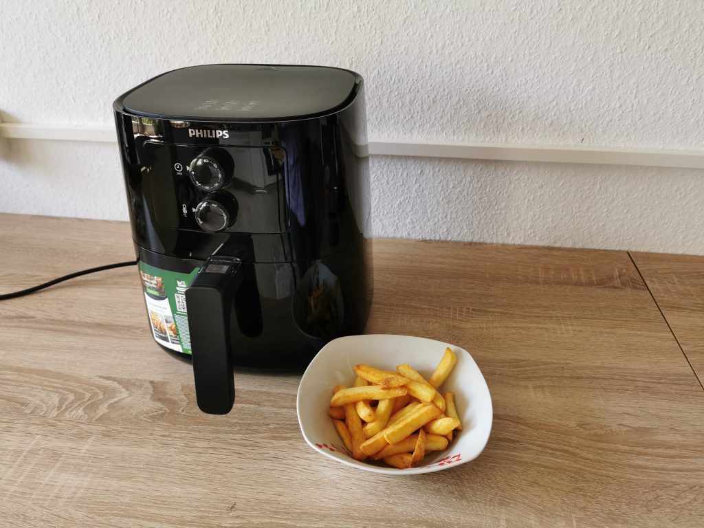 Philips essential Airfryer Pommes gegart