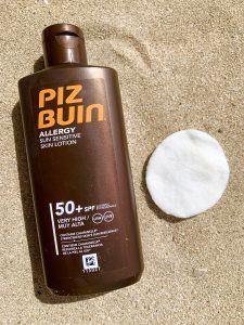 Piz Buin Allergy Sonnencreme Abfärbtest