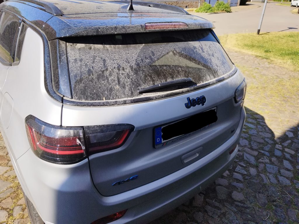 Verschmutzte Heckscheibe