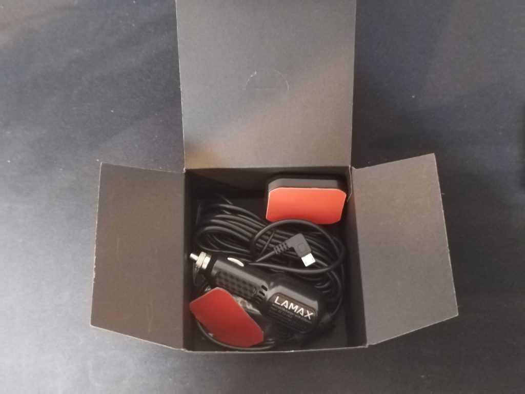 Zubehör der LAMAX T10 Dashcam