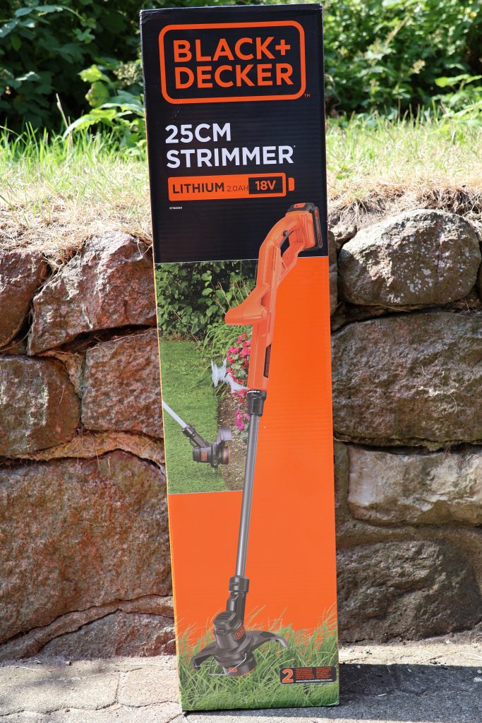 Black+Decker ST182320 Akku-Rasentrimmer Karton