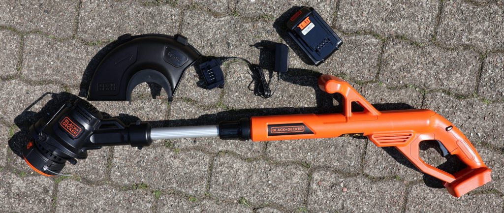 Black+Decker ST182320 Akku-Rasentrimmer Präsentation