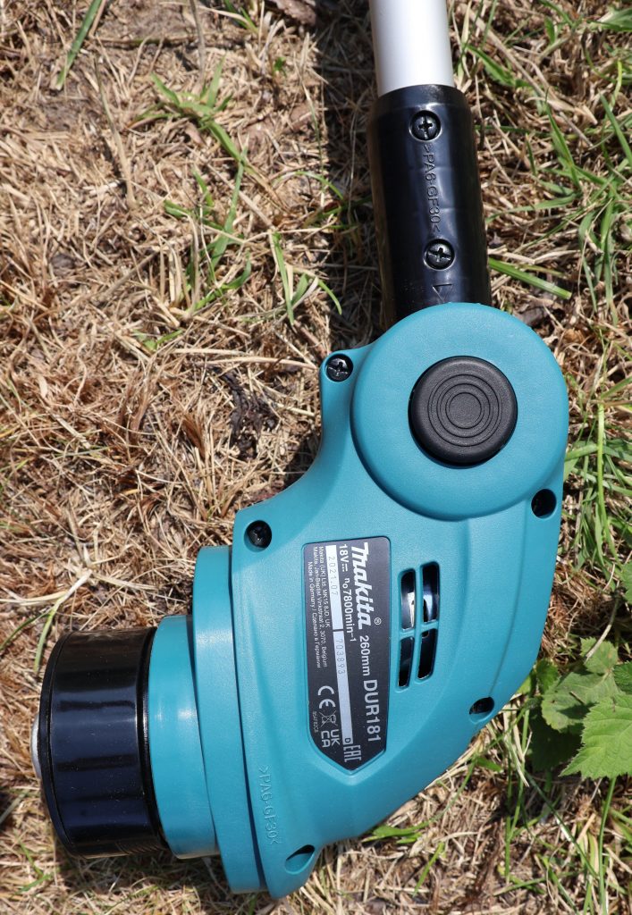 Makita DUR181RF Akku-Rasentrimmer Kopf seitlich