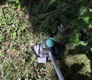 Bosch UniversalGrassCut 18-260 Akku-Rasentrimmer hohes Gras