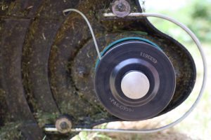 Makita DUR181RF Akku-Rasentrimmer nach Einsatz