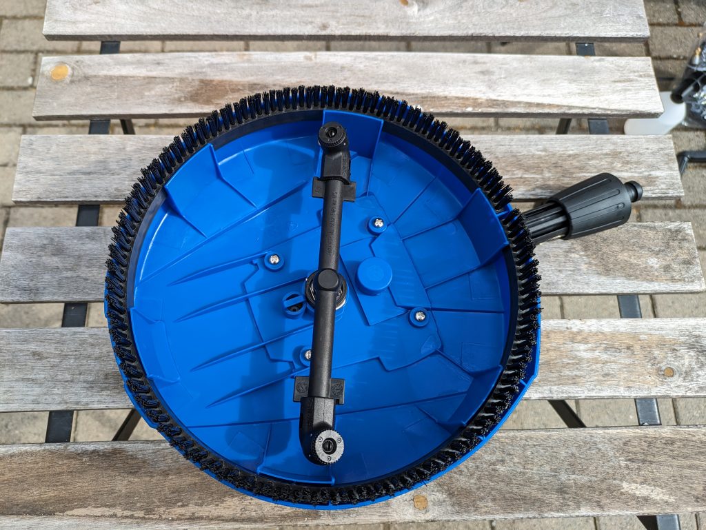 Ausgepackte Drehbürste des Nilfisk E 145.4-9 X-TRA PAD Hochdruckreinigers