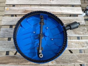 Ausgepackte Drehbürste des Nilfisk E 145.4-9 X-TRA PAD Hochdruckreinigers