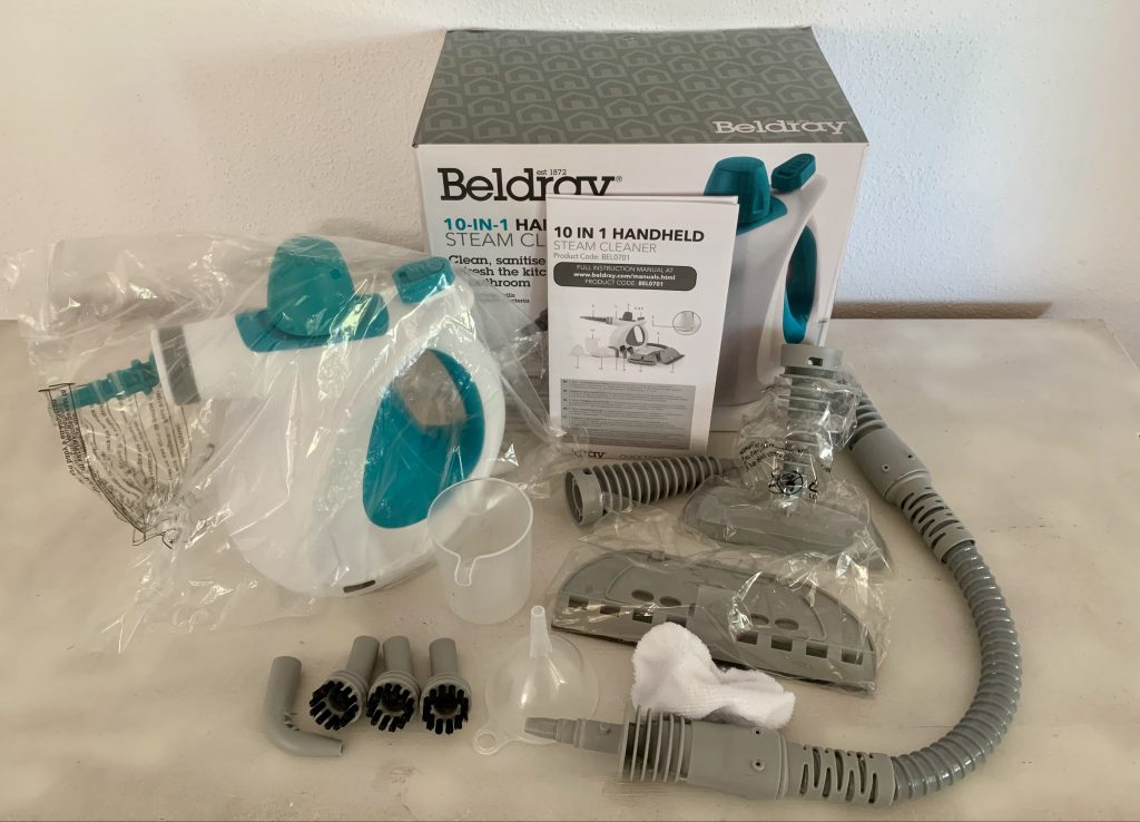 Beldray BEL0701TQN-VDE 10-in-1 Handdampfreiniger augepackt mit Zubehör in Schutzfolie