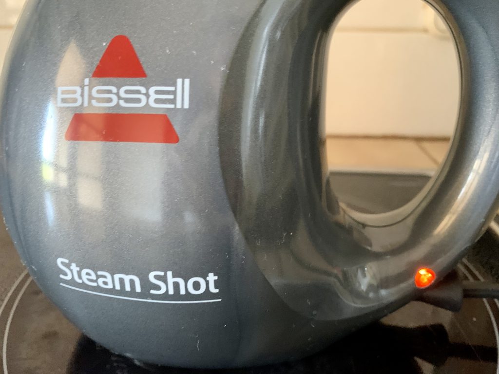 Bissell 2635J SteamShot Titanium Handdampfreiniger rote LED-Leuchte