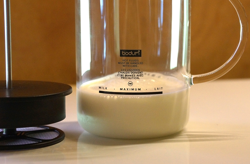 Bodum Latteo Test kalte Milch