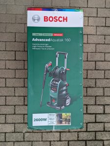 Bosch AdvancedAquatak 160 Hochdruckreiniger Verpackung links