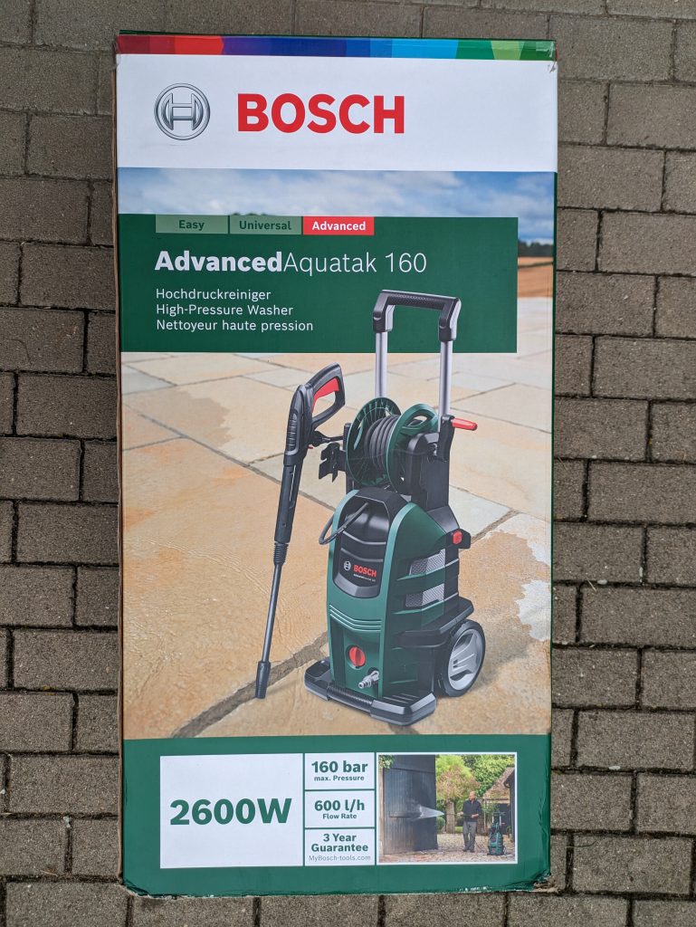 Bosch AdvancedAquatak 160 Hochdruckreiniger Verpackung von vorne
