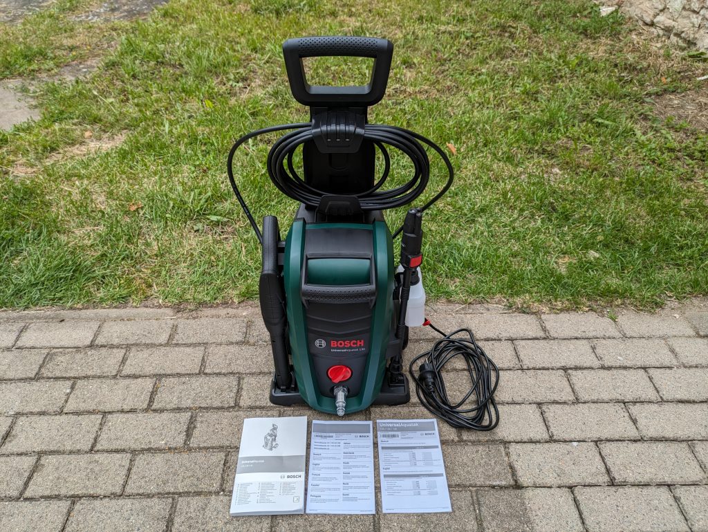 Bosch Aquatak 130 Hochdruckreiniger Lieferumfang Produktbild